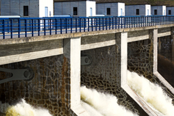 The dam at Hunderfossen